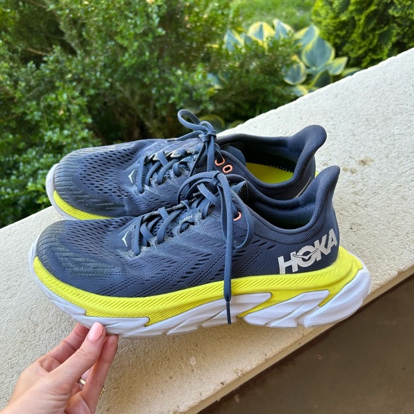 HOKA Clifton Edge Responsive Shoes - Picture 1 of 6